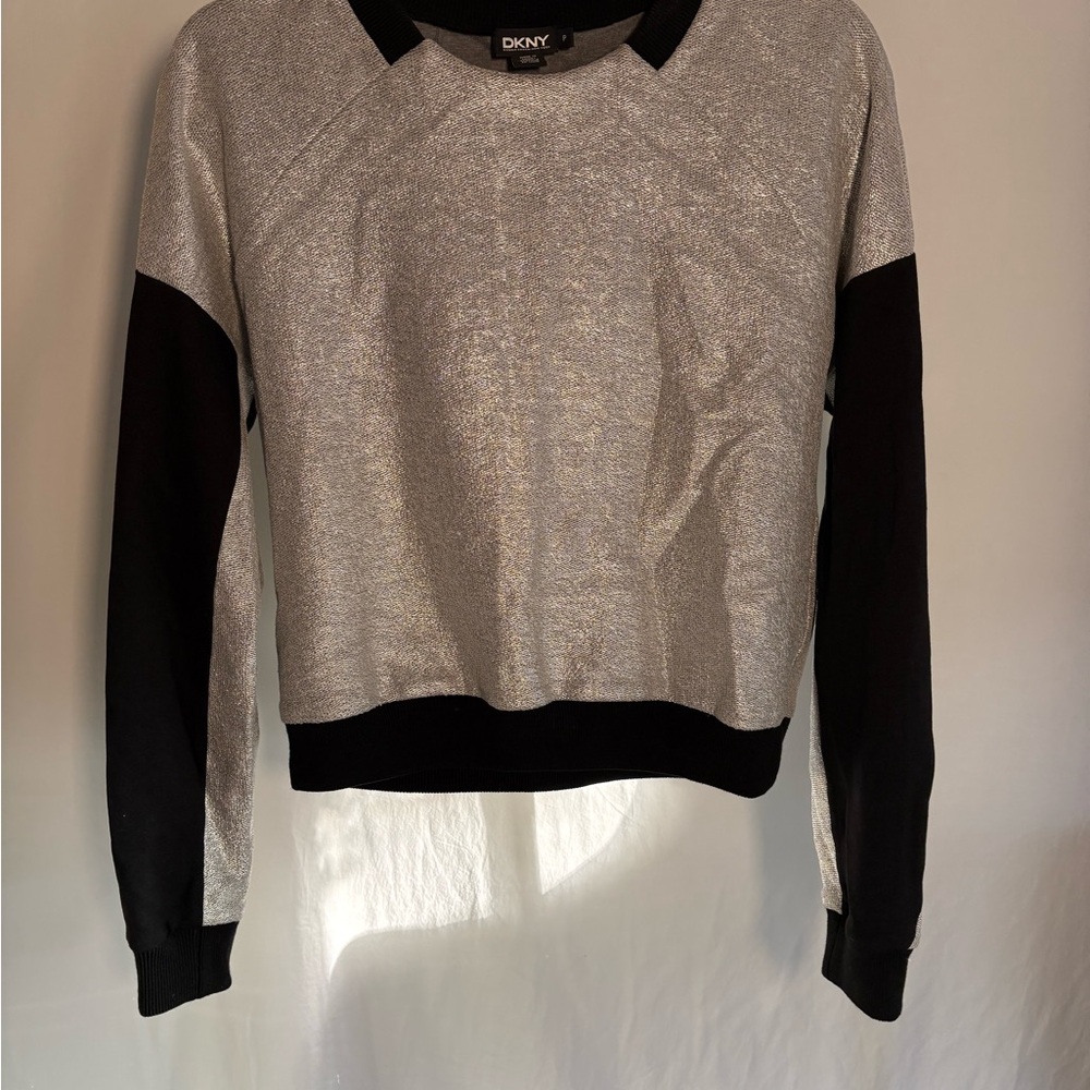 Dkny Silver and Black Long Sleeve Crop Sweatshirt